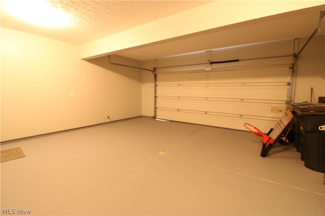 Golden Estate - Residential