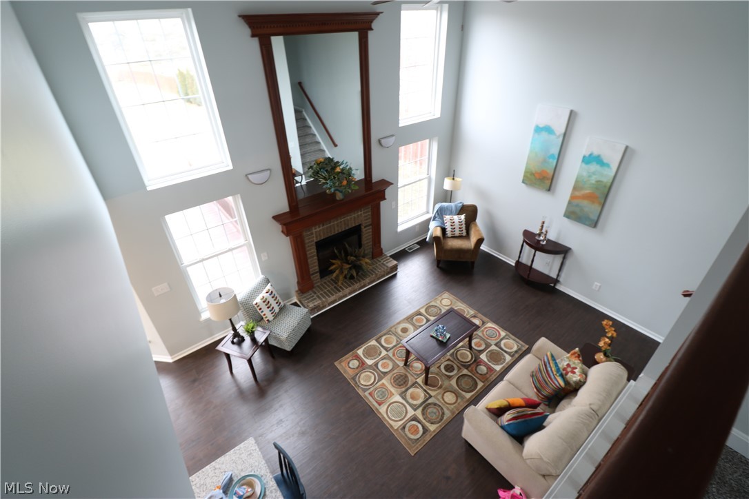 Golden Estate - Residential