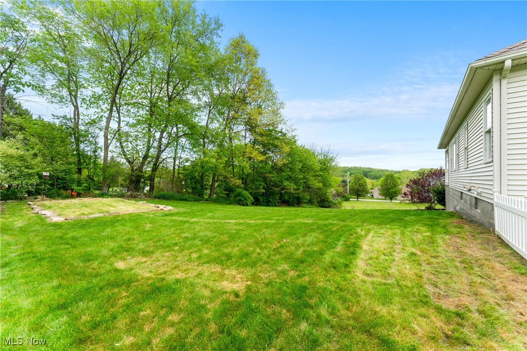 130 Hillside Drive, East Palestine, Ohio image 32