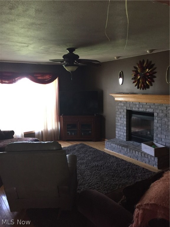 Carrousel Corners 1 - Residential