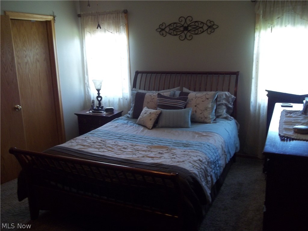 Carrousel Corners 1 - Residential