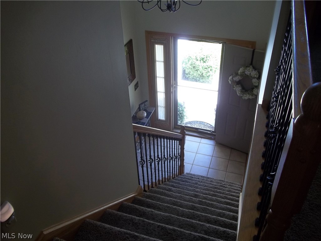 Carrousel Corners 1 - Residential