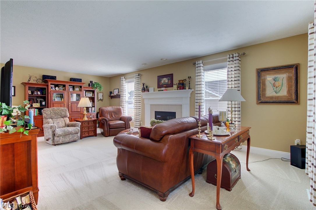 Saratoga Hills 01 - Residential