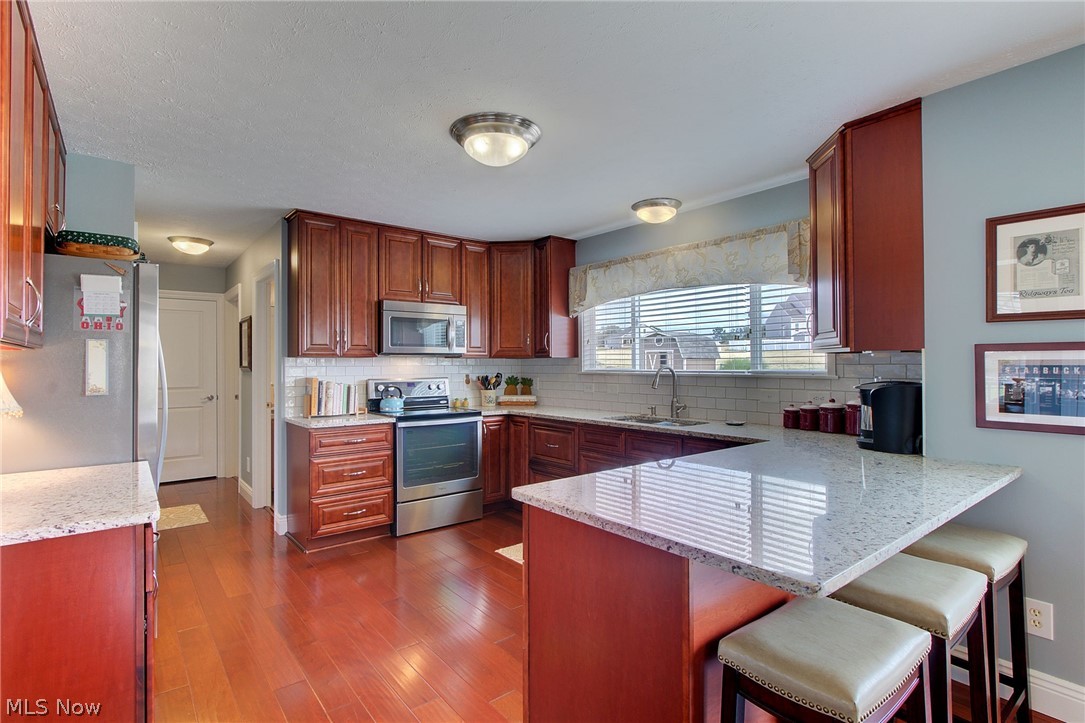 Saratoga Hills 01 - Residential