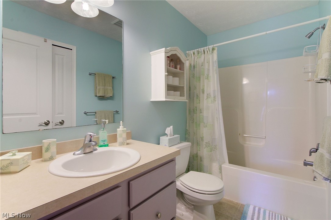 Saratoga Hills 01 - Residential