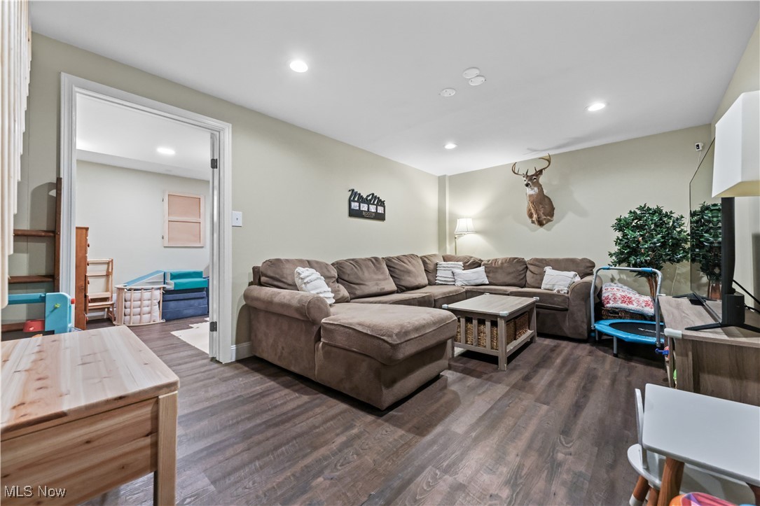 Village At Meadow Wood - Residential