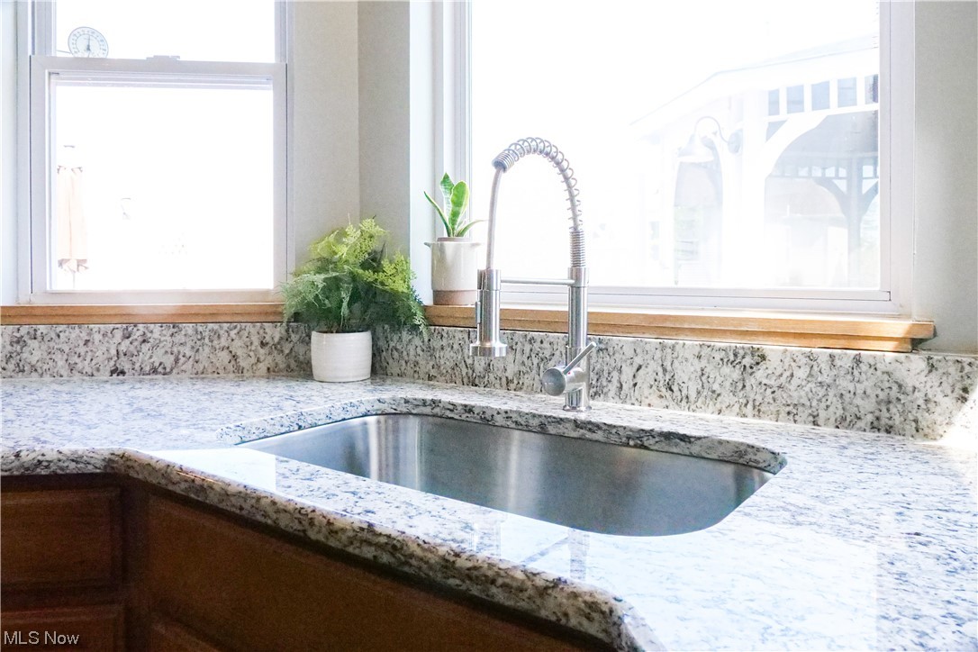 Grove Weatherstone - Residential