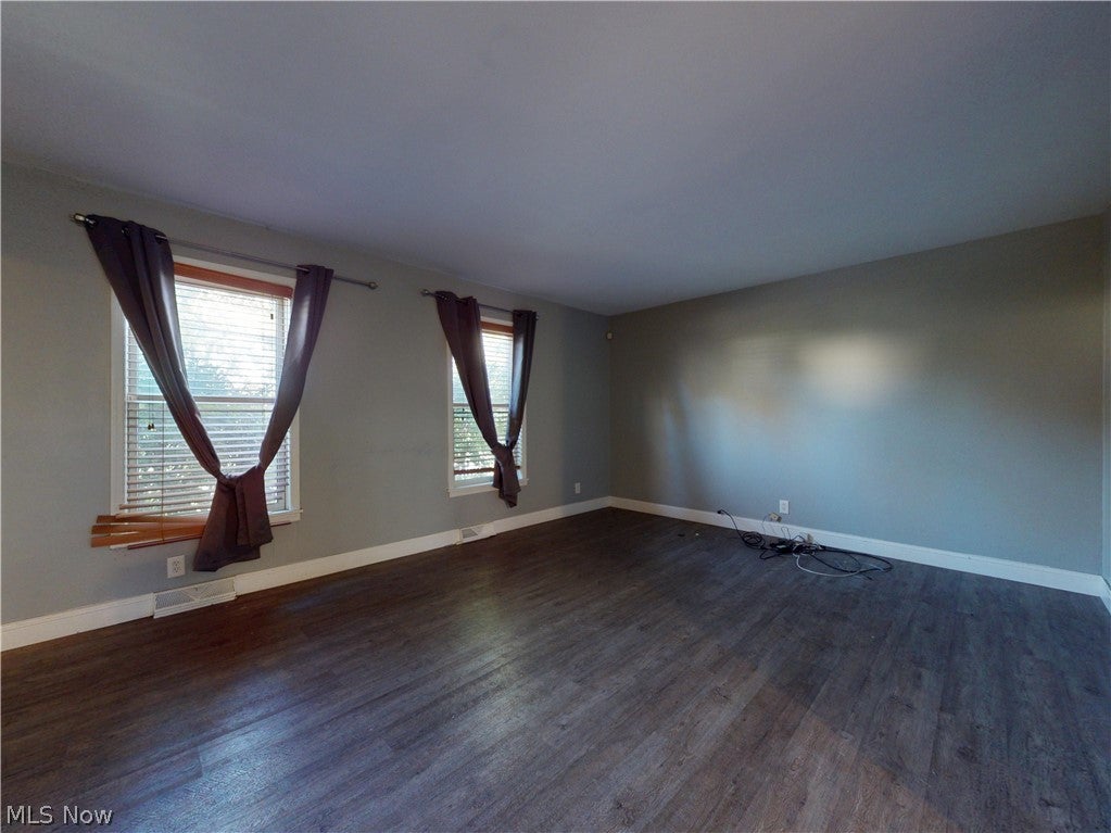 1440 E 120th Street
