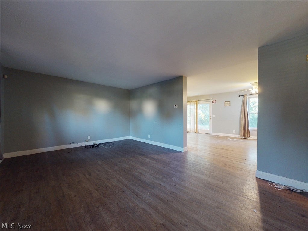 1440 E 120th Street