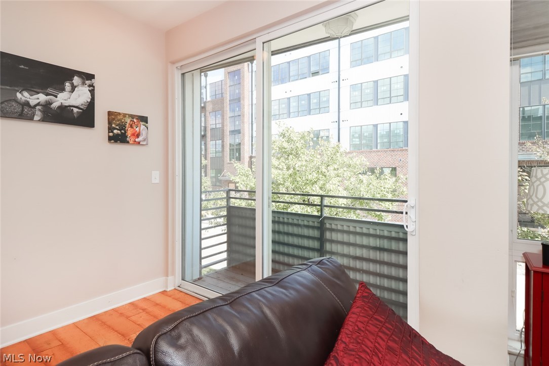 Battery Park Twnhms Condo - Residential