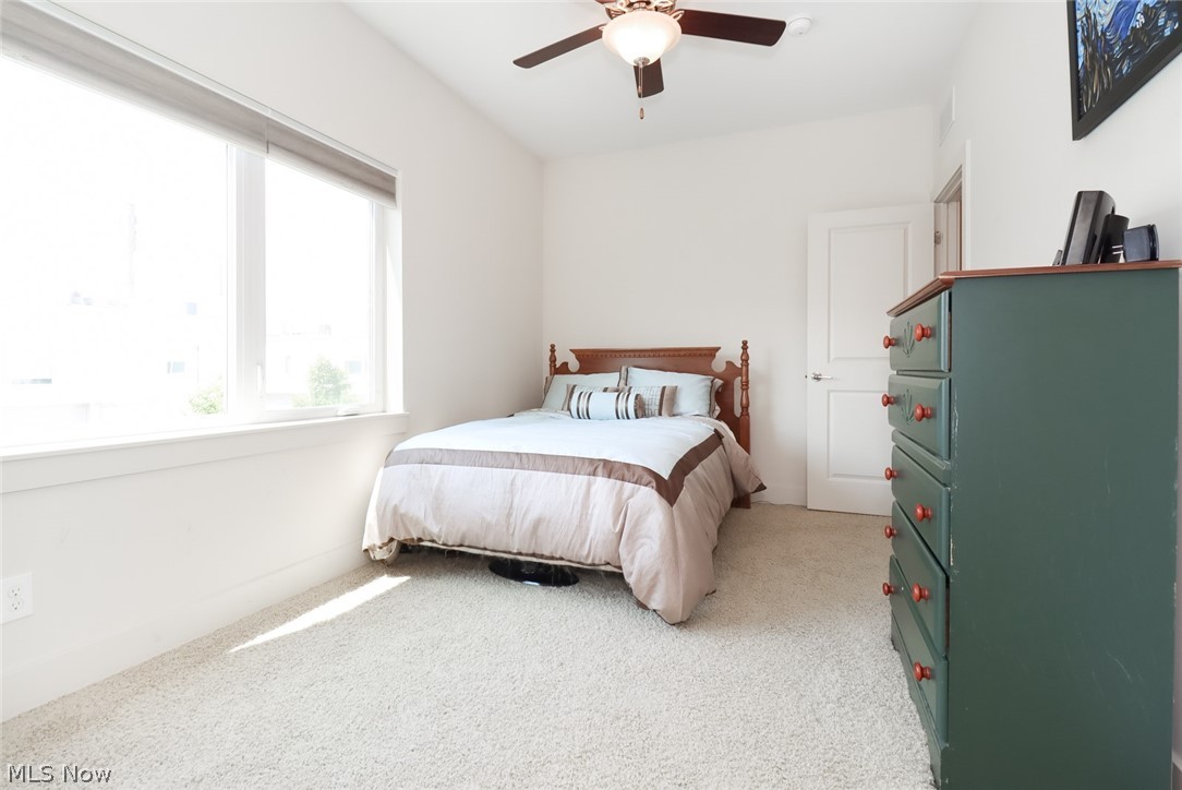 Battery Park Twnhms Condo - Residential