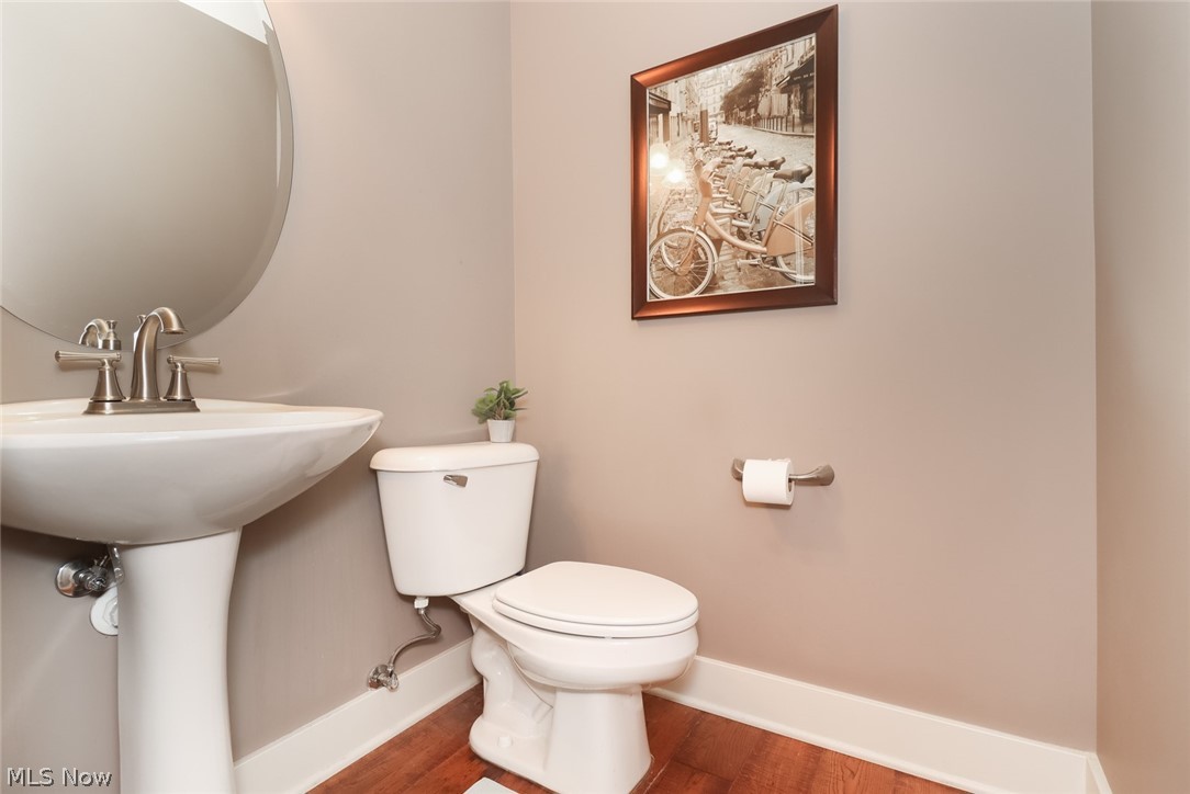 Battery Park Twnhms Condo - Residential