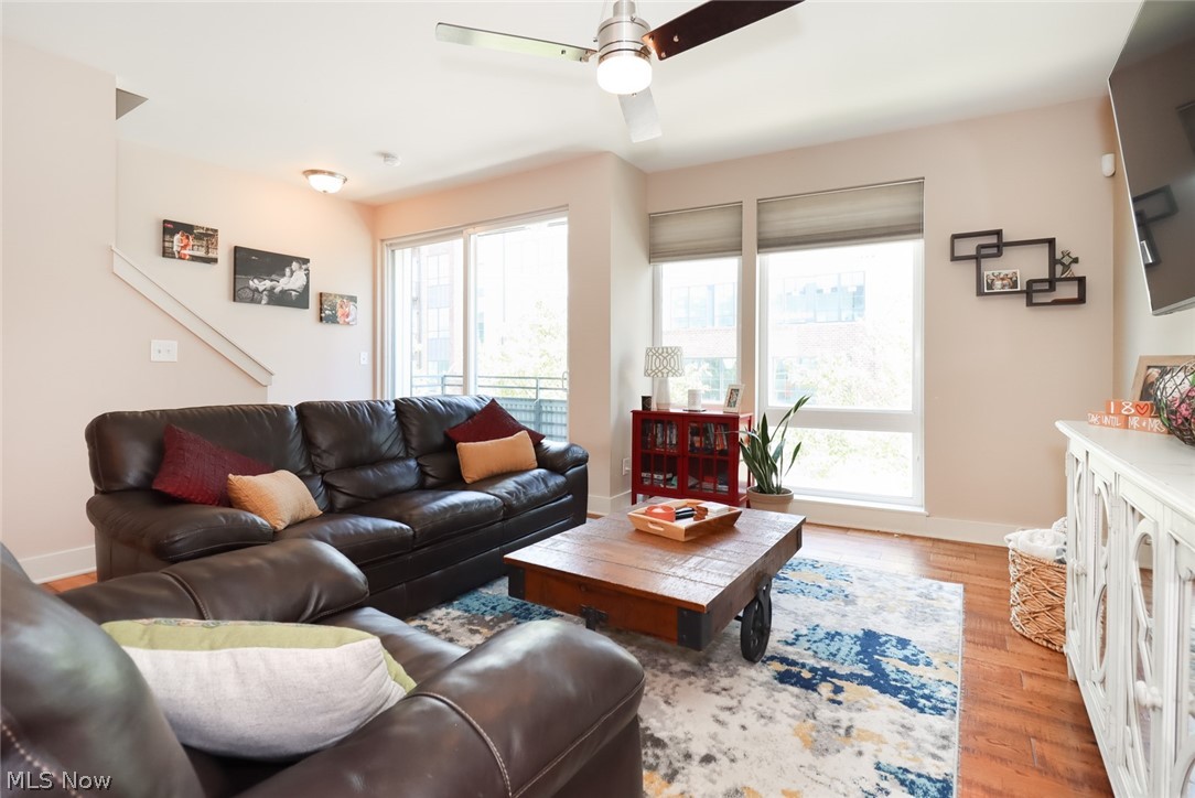 Battery Park Twnhms Condo - Residential