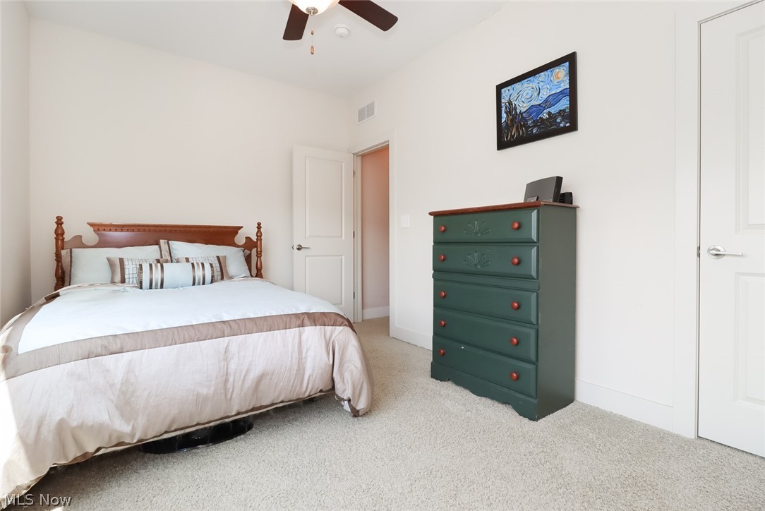 Battery Park Twnhms Condo - Residential