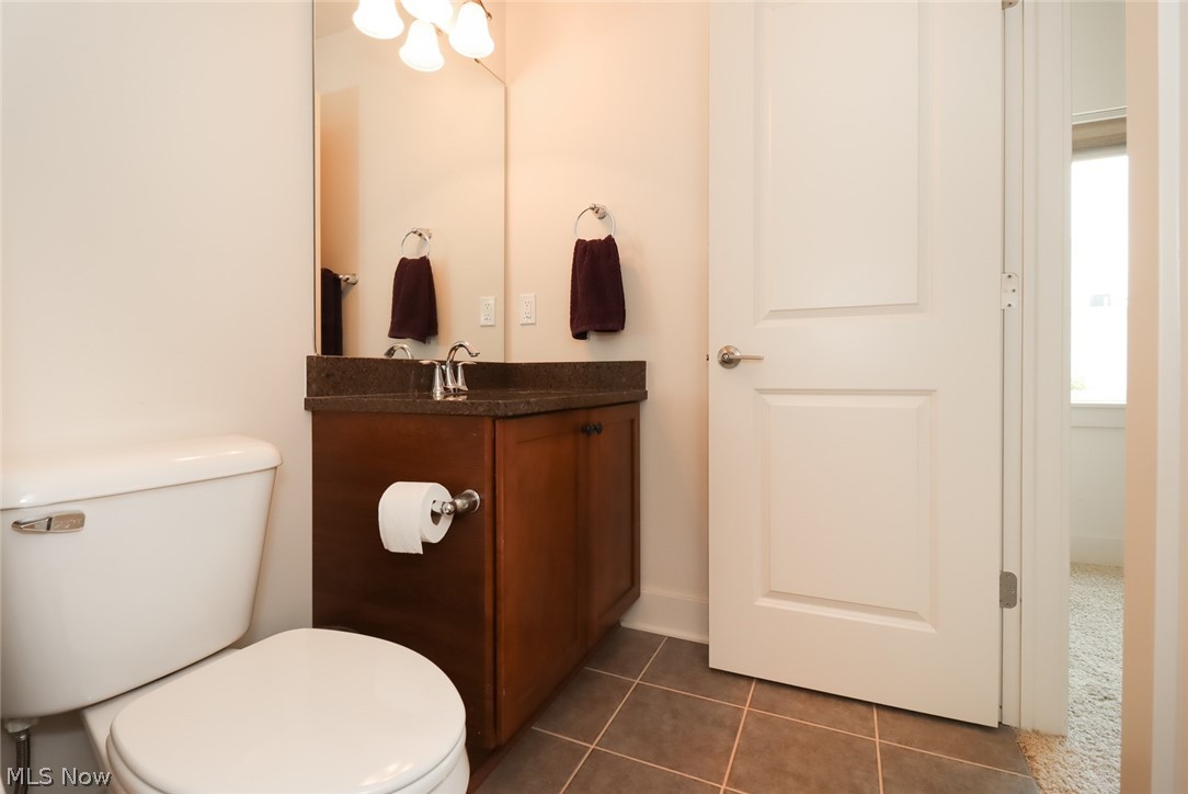 Battery Park Twnhms Condo - Residential