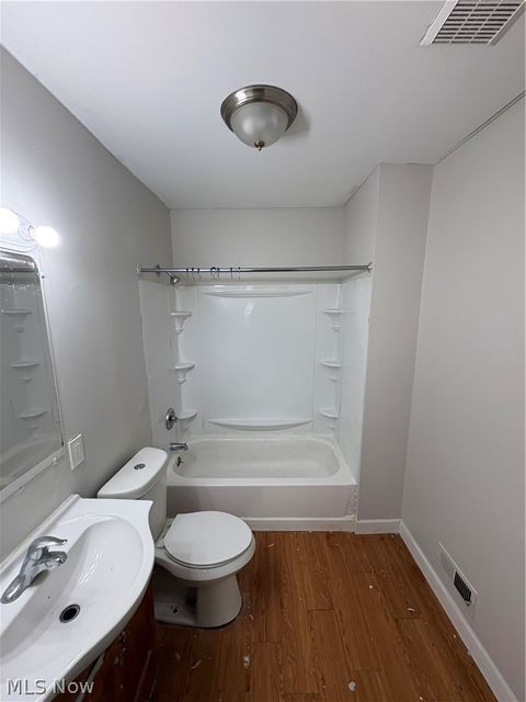 Tiny photo for 13010 Parkhill Avenue, Cleveland, OH 44120 (MLS # 5221256)