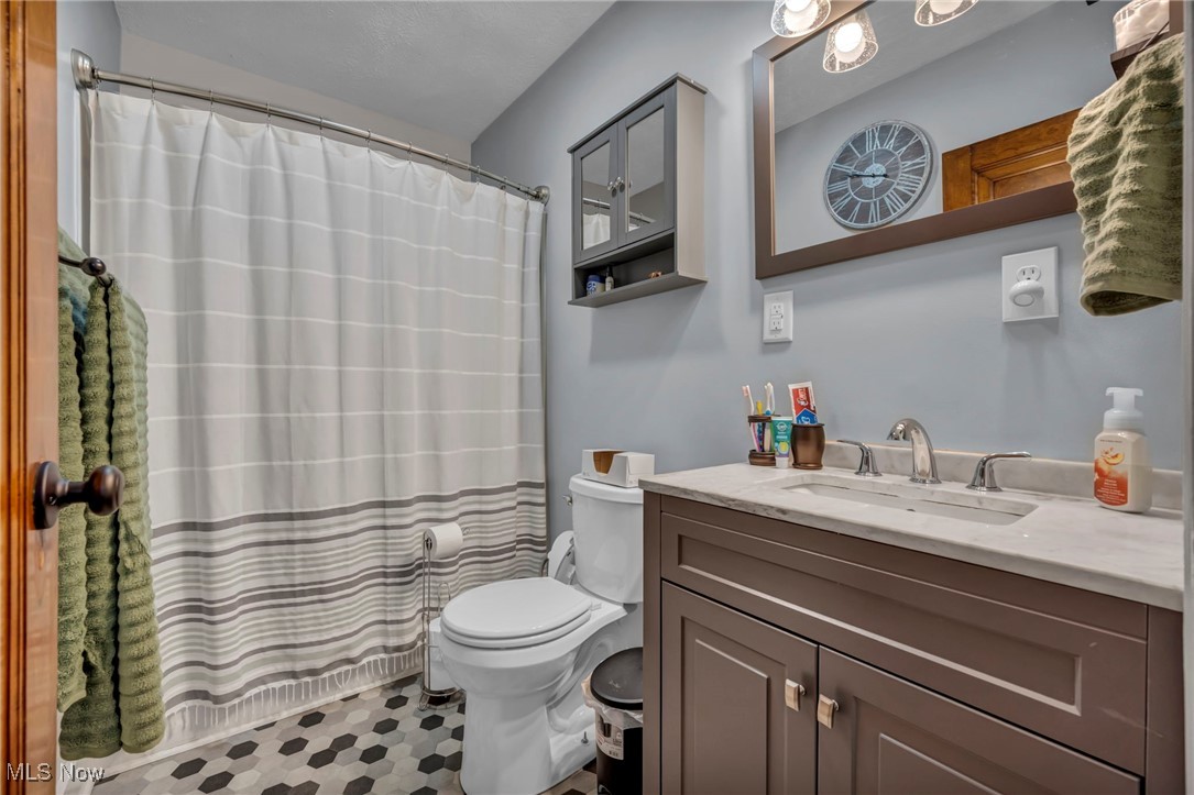 336 E Beech Street, Alliance, Ohio image 16