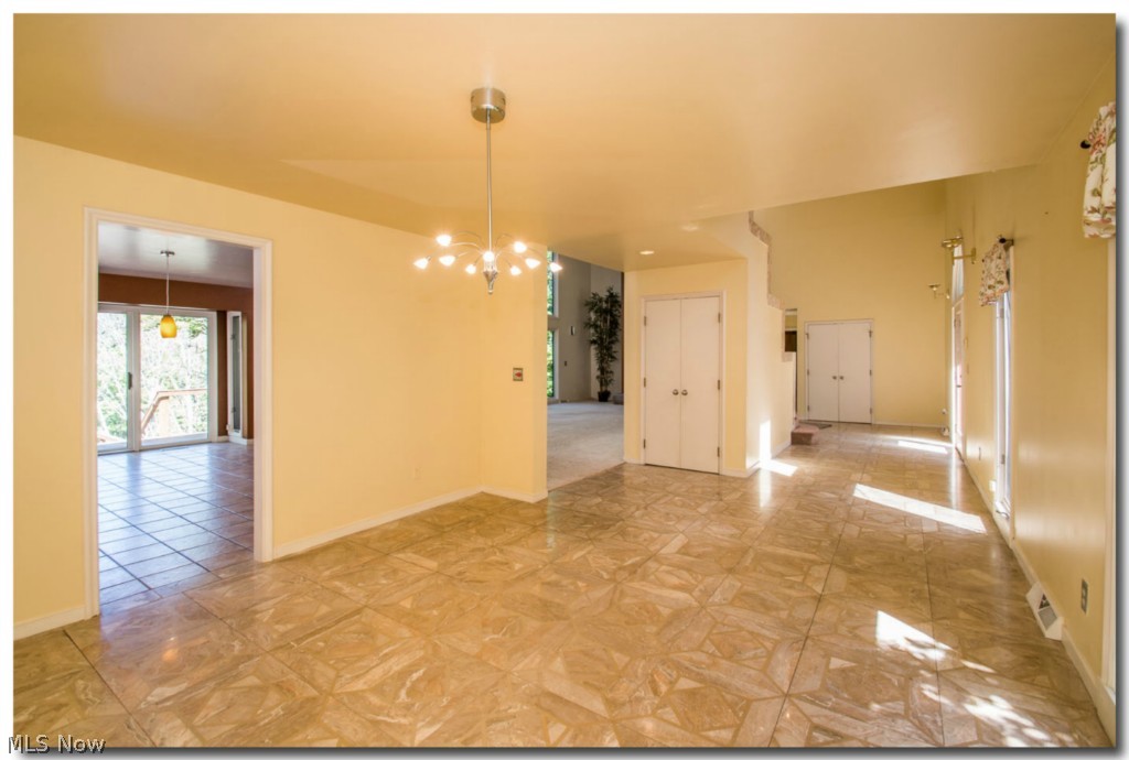 Schlund 01 - Residential Lease