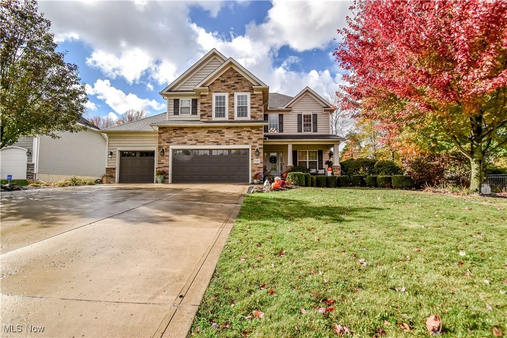 Photo of 7950 Forest Valley, Concord, OH 44077 (MLS # 5165898)