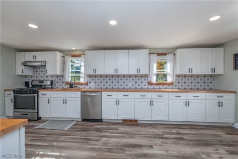 Tiny photo for 4074 Harbrook Street SW, Navarre, OH 44662 (MLS # 5255375)