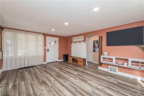 Tiny photo for 4074 Harbrook Street SW, Navarre, OH 44662 (MLS # 5255375)