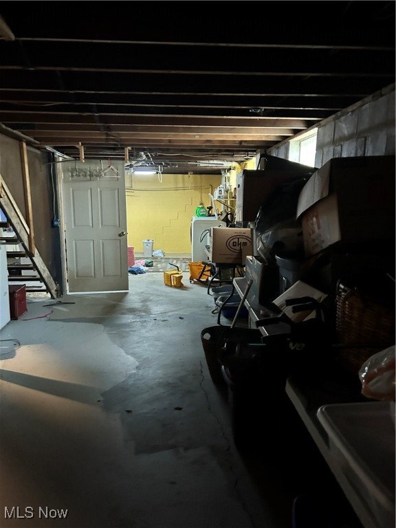 Warren, Ohio 44484, United States, 3 Bedrooms Bedrooms, ,2 BathroomsBathrooms,Residential,Active,207624