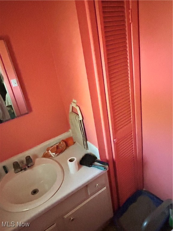 Warren, Ohio 44484, United States, 3 Bedrooms Bedrooms, ,2 BathroomsBathrooms,Residential,Active,207624