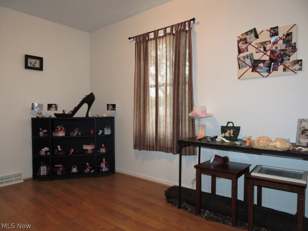 Ridgewood 08 - Residential