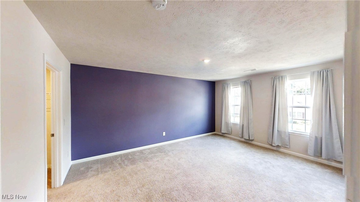 Fountains of Edgewood - Residential