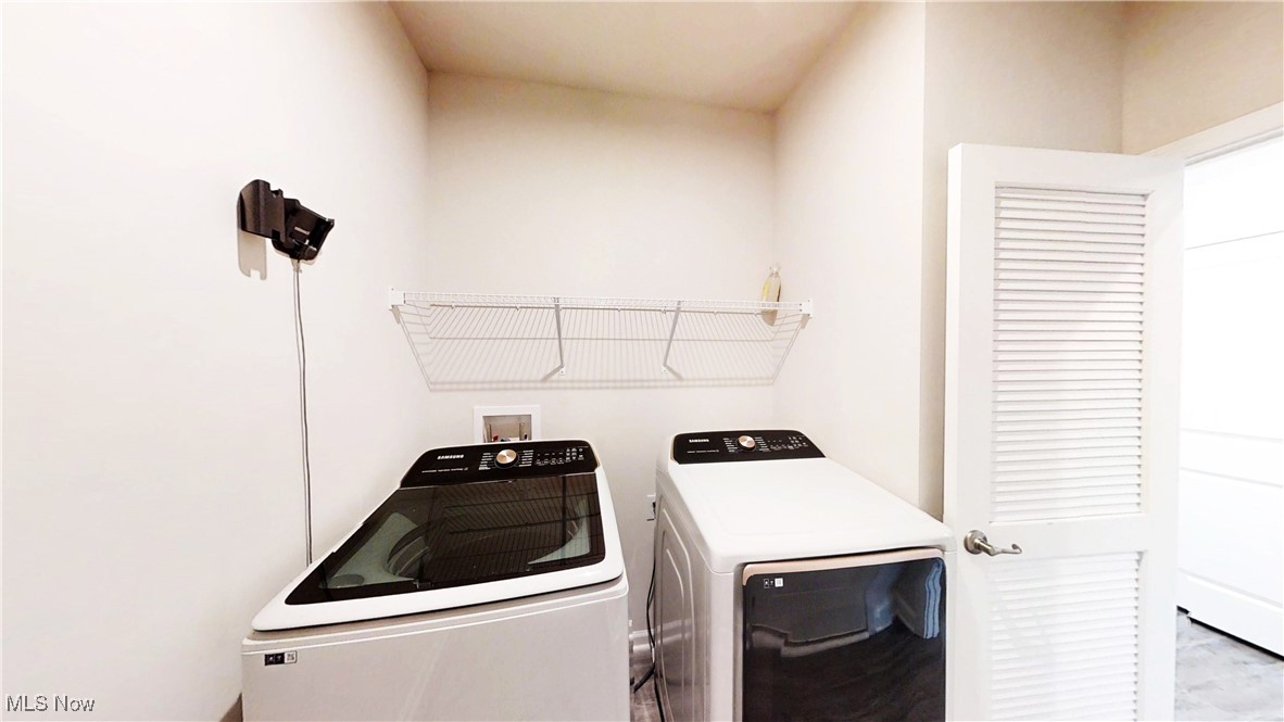 Fountains of Edgewood - Residential