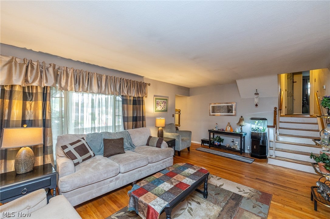 6389 W 54th Street