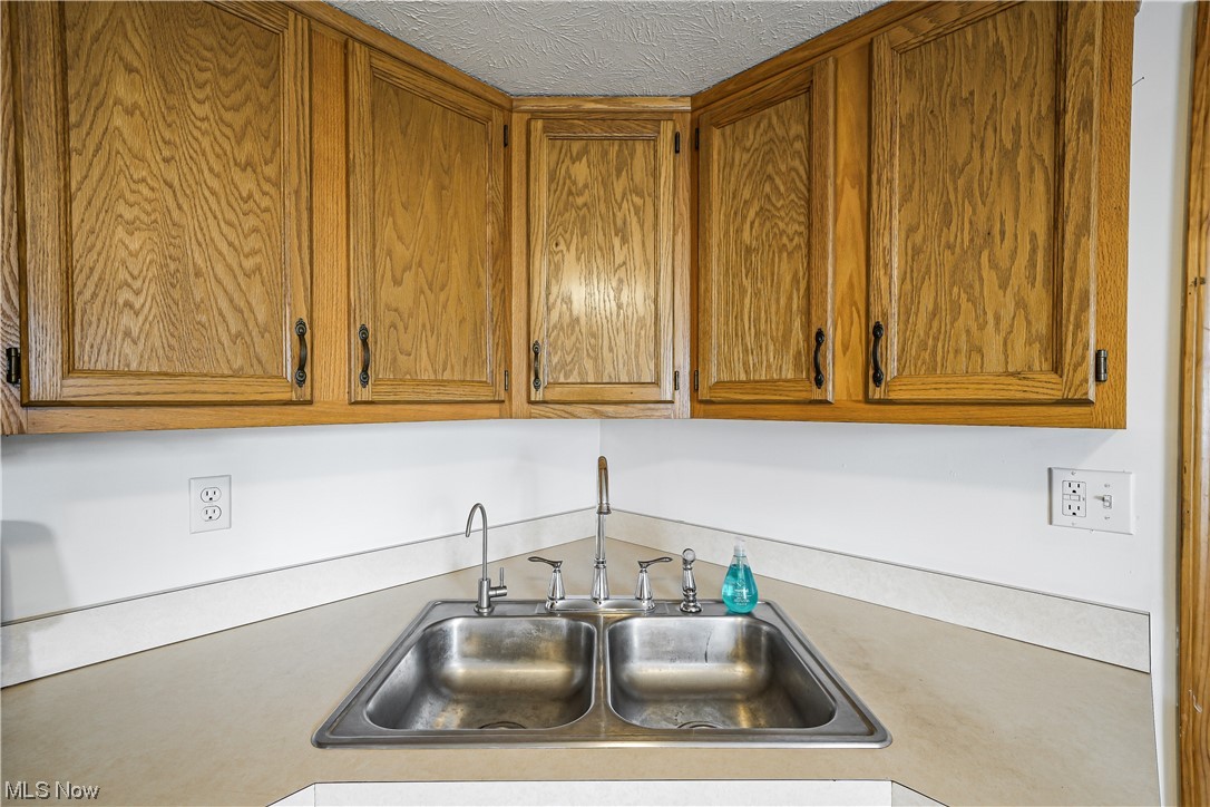 Hunt Corey - Residential