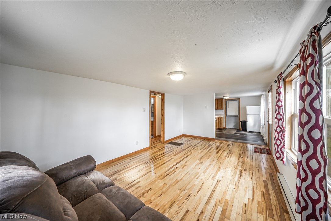 Hunt Corey - Residential