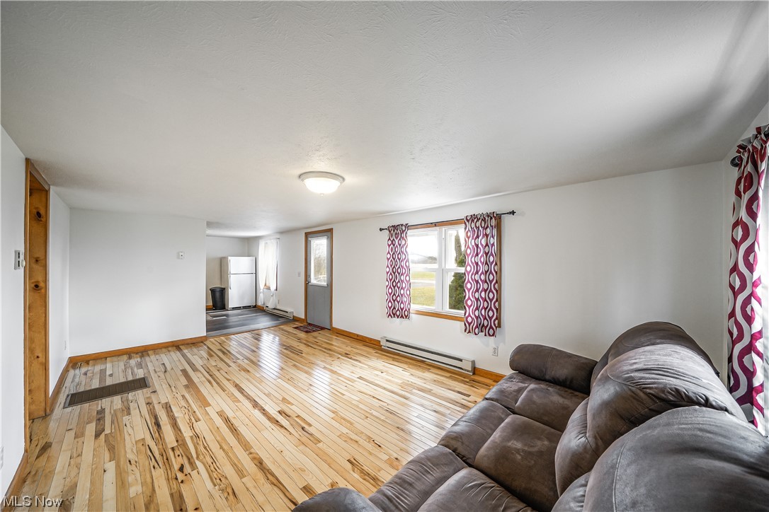 Hunt Corey - Residential