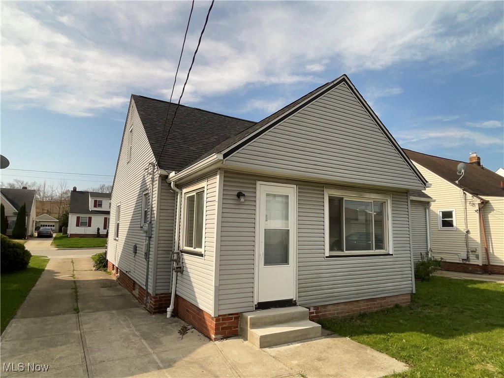 13109 Oakview Boulevard, Garfield Heights, Ohio image 5