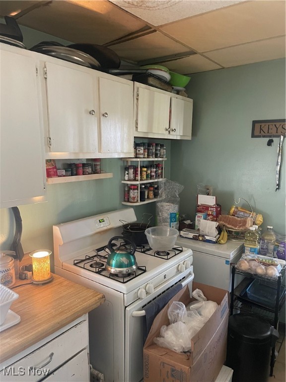 Barberton, Ohio 44203, United States, 2 Bedrooms Bedrooms, ,1 BathroomBathrooms,Residential,Active,192379