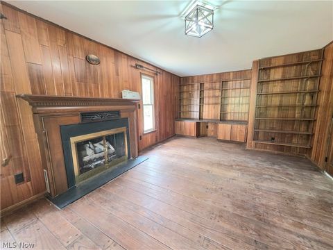 Tiny photo for 131 Loretto Lane, Parkersburg, WV 26101 (MLS # 5203398)