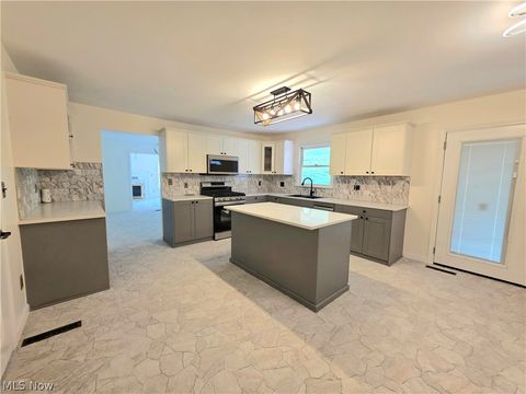 Tiny photo for 131 Loretto Lane, Parkersburg, WV 26101 (MLS # 5203398)