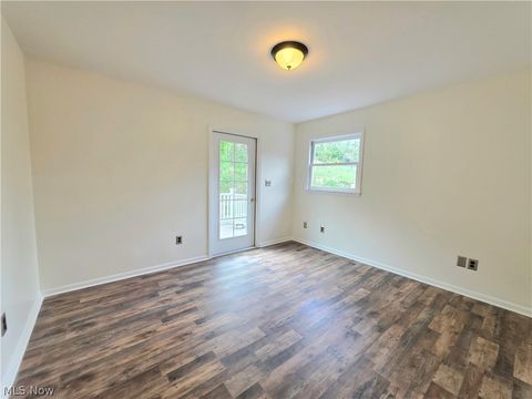 Tiny photo for 131 Loretto Lane, Parkersburg, WV 26101 (MLS # 5203398)