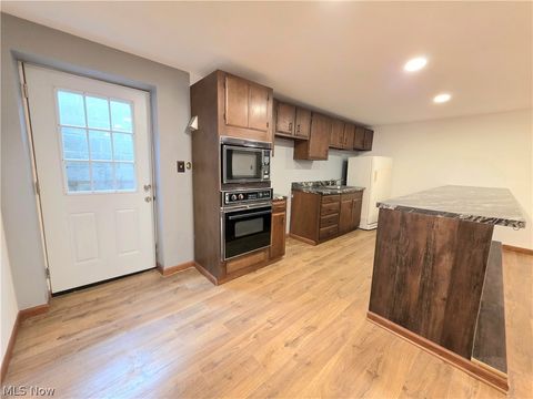 Tiny photo for 131 Loretto Lane, Parkersburg, WV 26101 (MLS # 5203398)