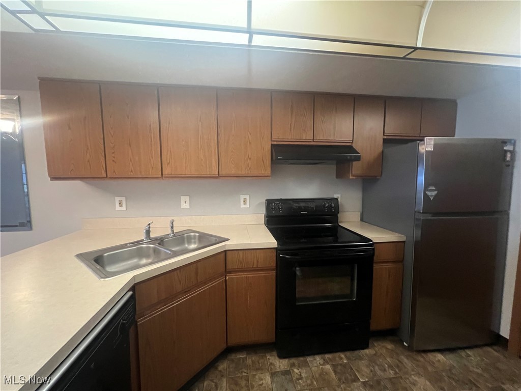 924 Nob Hill Drive #3, Niles, Ohio image 6