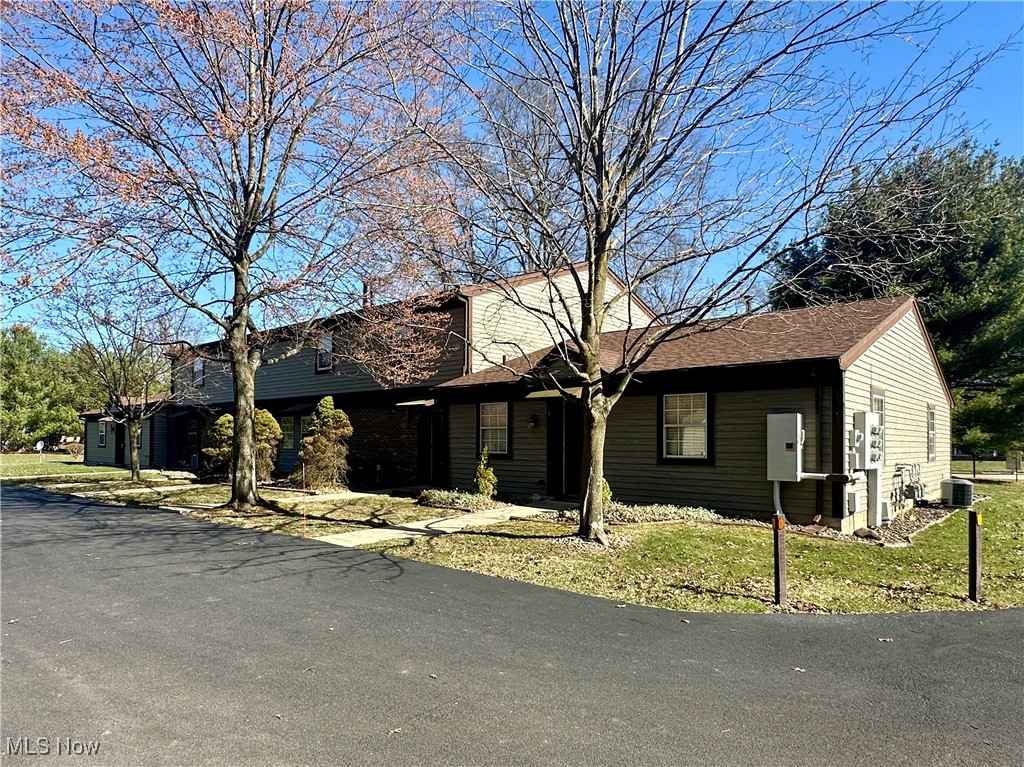 924 Nob Hill Drive #3, Niles, Ohio image 18
