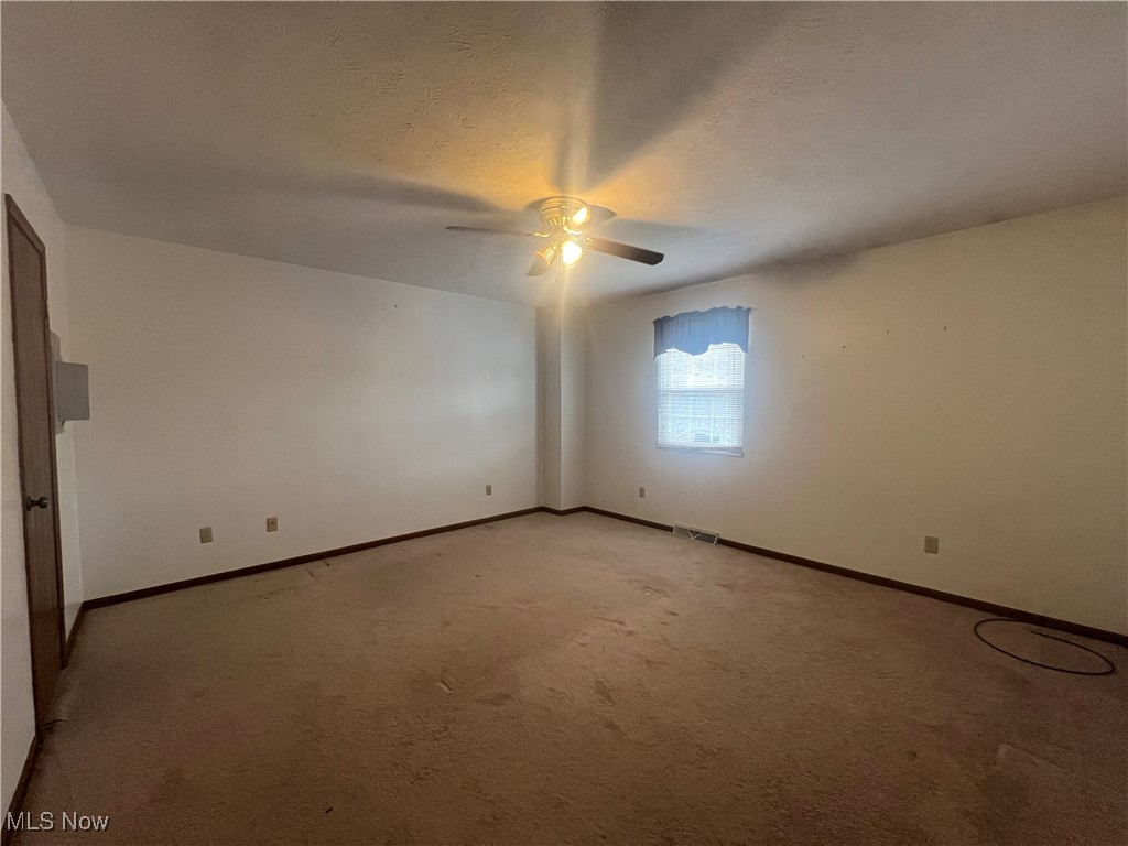 924 Nob Hill Drive #3, Niles, Ohio image 8