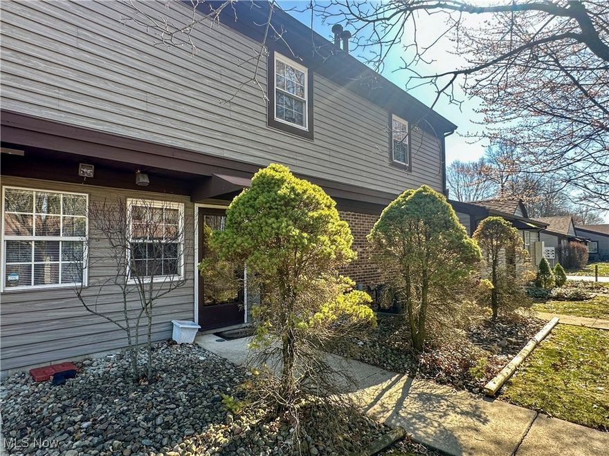 Nestled within a quiet condo community but close to shopping, dining and entertainment, this townhouse-style condo offers the perfect blend of privacy and comfort. The main level boasts a spacious living room with a slider leading to a relaxing covered patio – ideal for enjoying the outdoors. The dining area flows seamlessly into a fully equipped kitchen, making entertaining a breeze. Convenience is key with a first-floor half bath and a laundry closet. Upstairs, you'll find two nice-sized bedrooms and a full bath. This exceptional property also includes a coveted one-car garage and ample guest parking. Worry less with association fees covering your water/sewer bill, landscaping and snow removal. Best of all, Nob Hill Condos are pet-friendly so your furry friends are welcome. (Size limits apply.) Immediate possession is available. Call for more details.