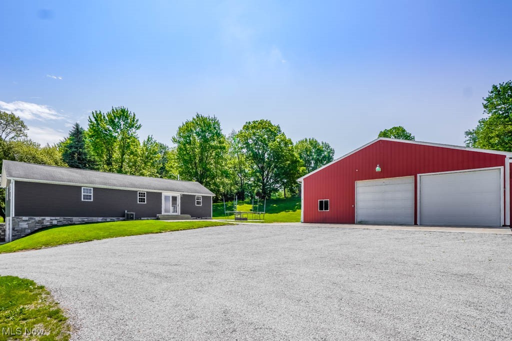 6036 Plum Street, Louisville, Ohio image 36