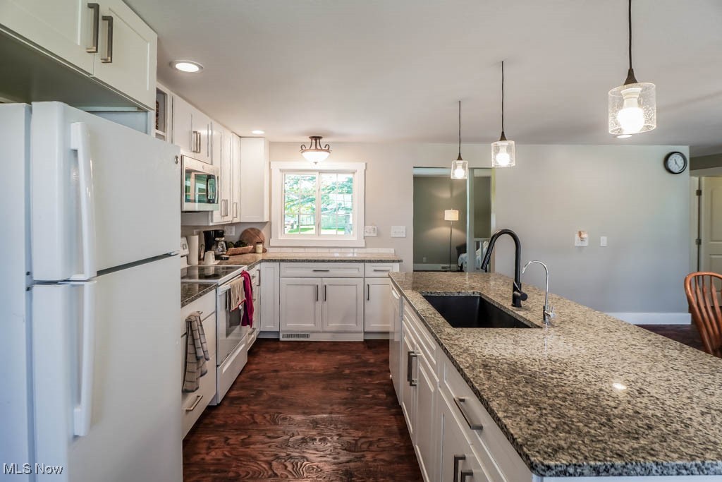 6036 Plum Street, Louisville, Ohio image 13