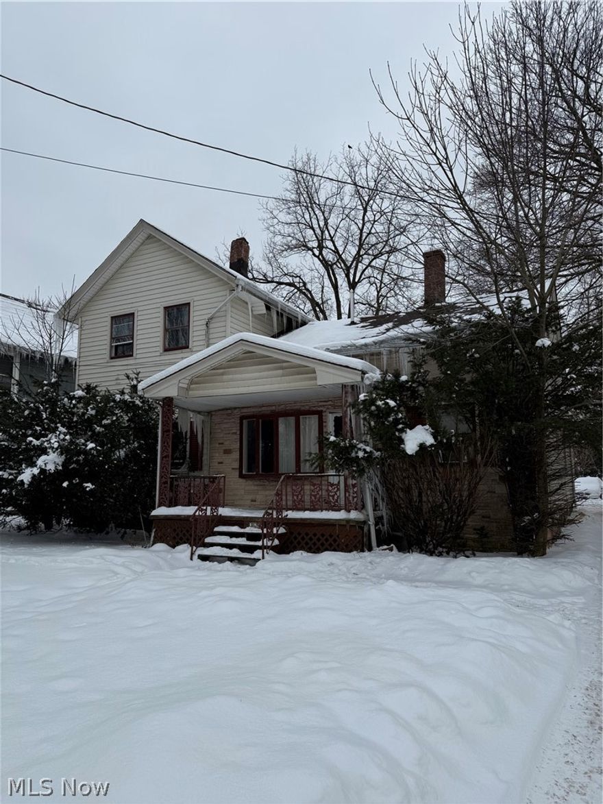 Calling All Investors!

Don’t miss this income-producing opportunity at 3829 Lake Avenue in Ashtabula! This triplex features three units: a 3 bed / 1 bath, 2 bed / 1 bath, and 1 bed / 1 bath — offering strong rental potential right from the start.

Tenants in place who would love to stay
Currently Section 8 approved
Immediate cash-flow opportunity
Just needs some TLC and updates to maximize value

Whether you’re looking to expand your portfolio or jump into investing, this property is full of potential.