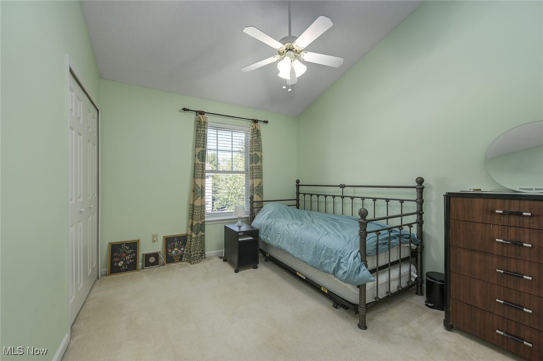 North Olmsted, Ohio 44070, United States, 3 Bedrooms Bedrooms, ,3 BathroomsBathrooms,Residential,Active,221549