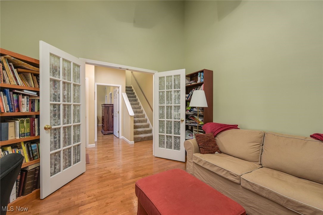 North Olmsted, Ohio 44070, United States, 3 Bedrooms Bedrooms, ,3 BathroomsBathrooms,Residential,Active,221549