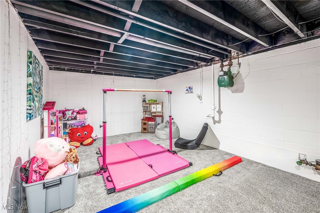 Southeast Blvd - Residential